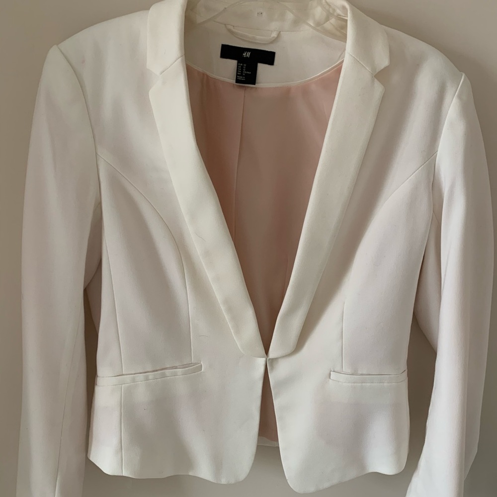 H&M ladies blazer soft white size 12 -NWOT
